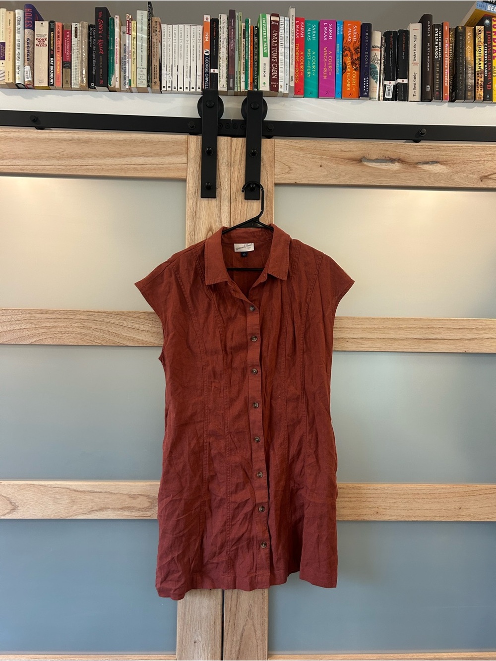Linen summer dress with pockets